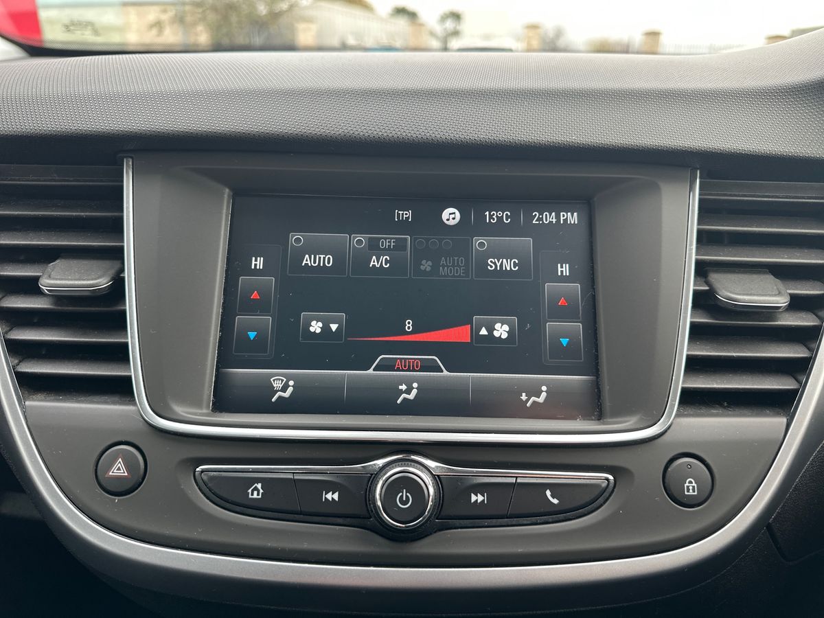 Used Vauxhall Crossland X 2018 for sale - 76873967: Photo 20