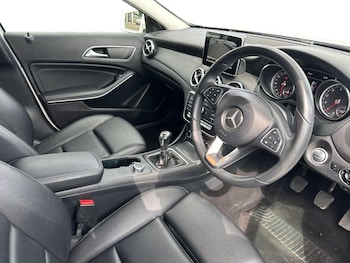 Used Mercedes-Benz GLA 2018 for sale - 75469437: Photo