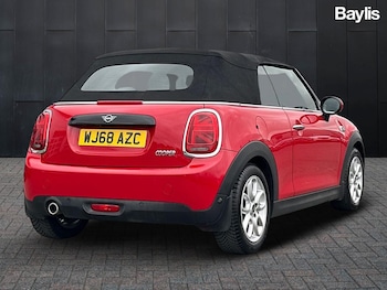Used MINI Convertible 2018 for sale - 75469454: Photo