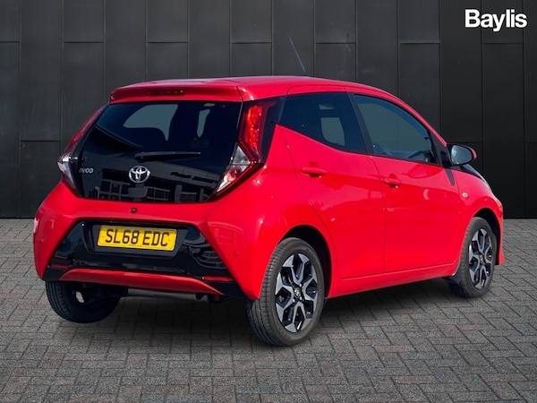 Used Toyota AYGO 2018 for sale - 75469453: Photo 2