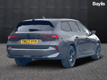Used Vauxhall Astra 2023 for sale - 75972396: Photo 2