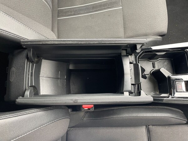Used Vauxhall Astra 2023 for sale - 75972396: Photo 33