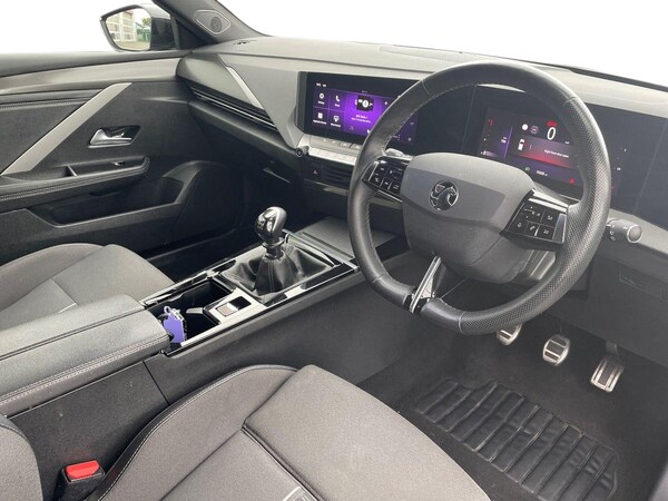 Used Vauxhall Astra 2023 for sale - 75972396: Photo 3