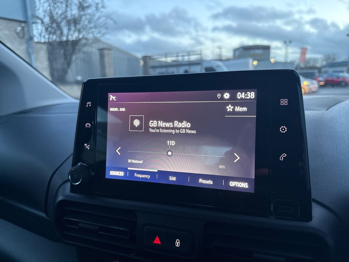 Used Vauxhall Combo Life 2019 for sale - 77360422: Photo 18