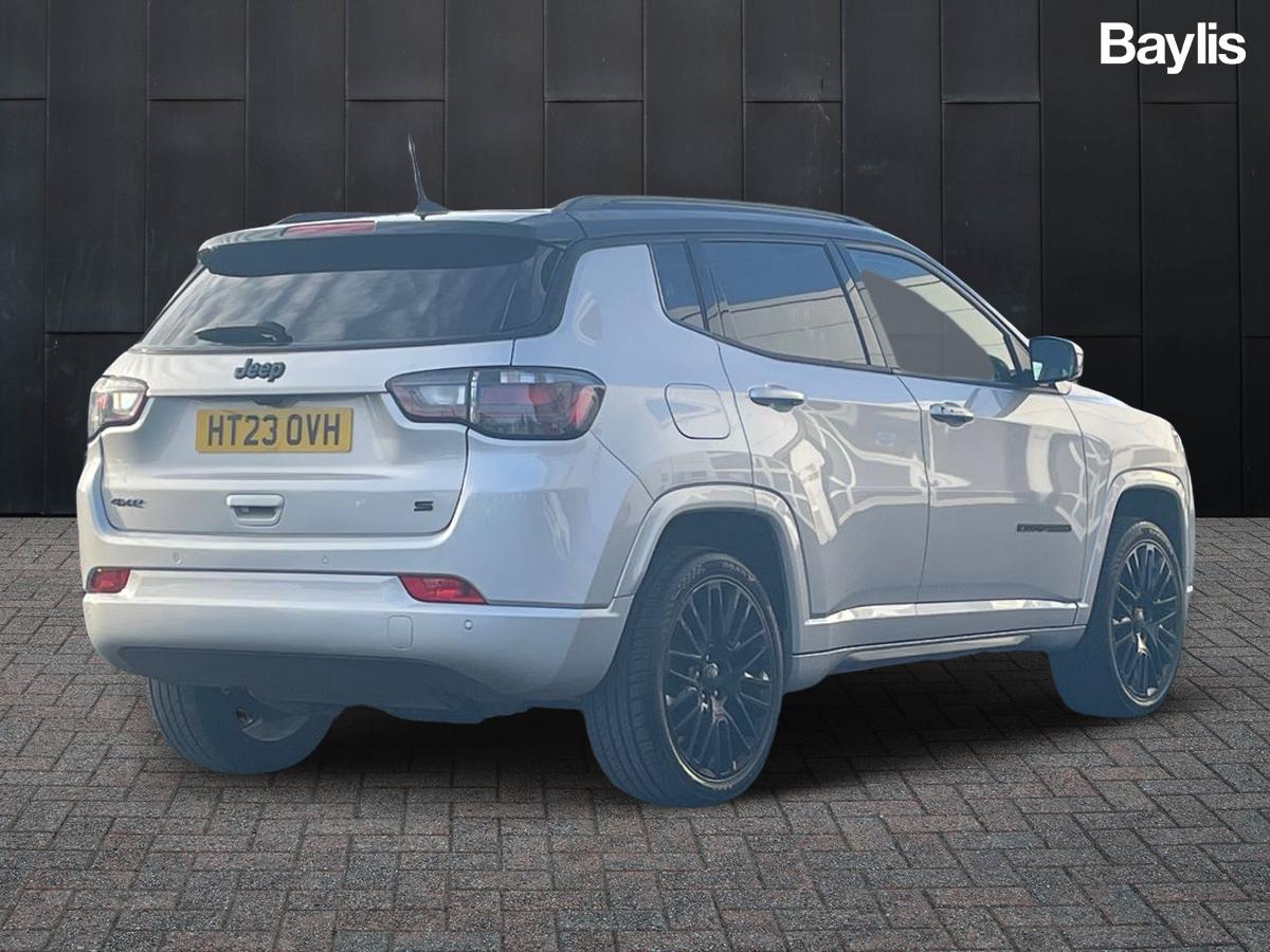 Used Jeep Compass 2023 for sale - 76872986: Photo 2