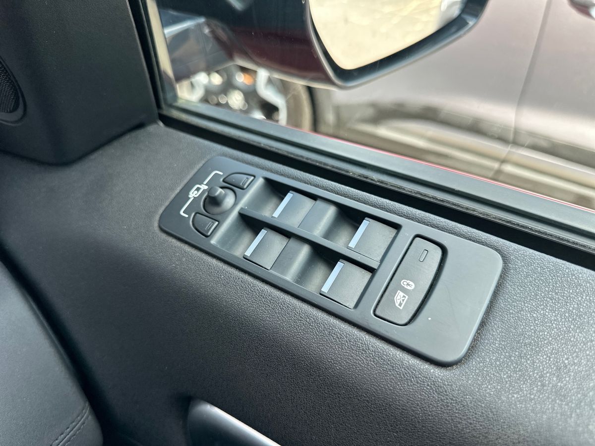 Used Land Rover Discovery Sport 2018 for sale - 76869684: Photo 17