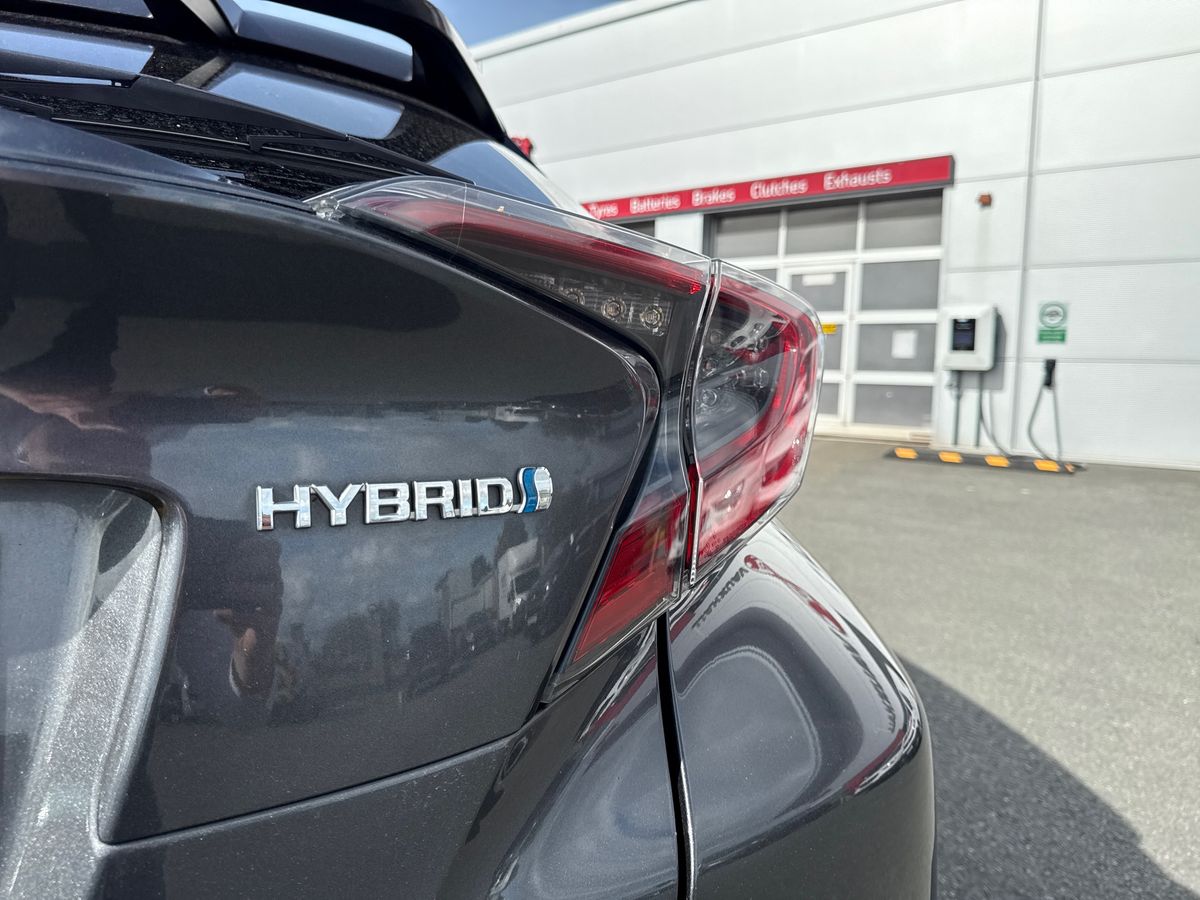 Used Toyota C-HR 2018 for sale - 76452202: Photo 31