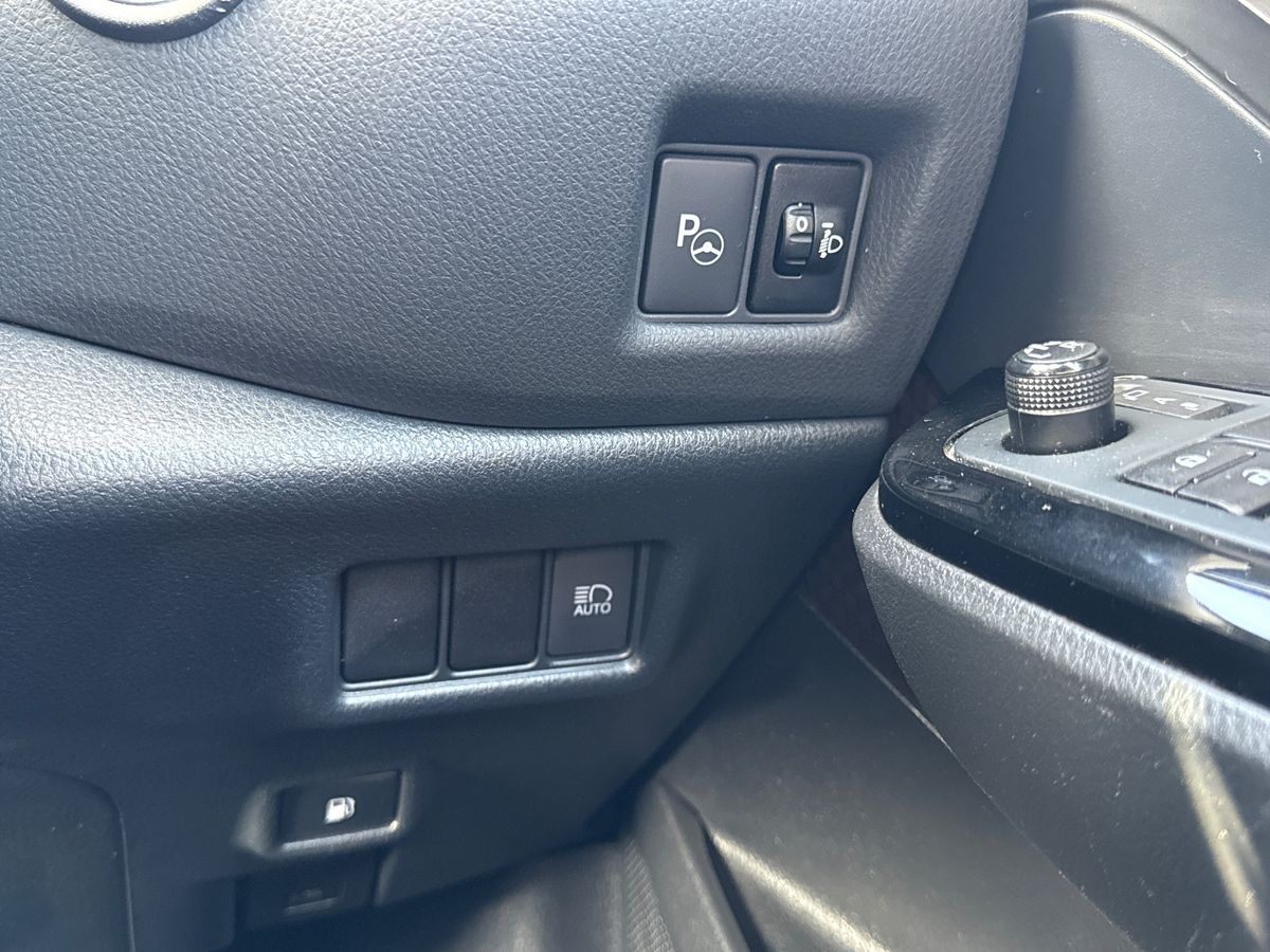 Used Toyota C-HR 2018 for sale - 76452202: Photo 35