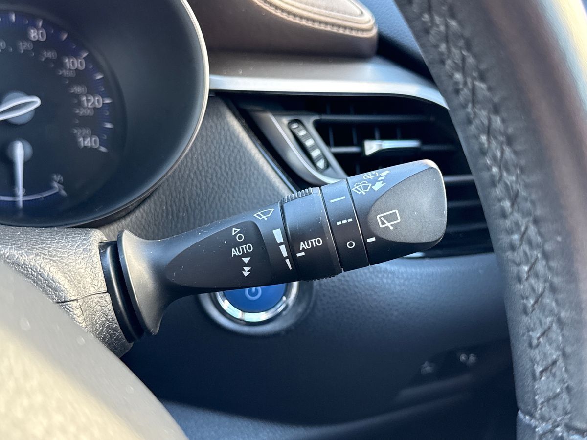 Used Toyota C-HR 2018 for sale - 76452202: Photo 37