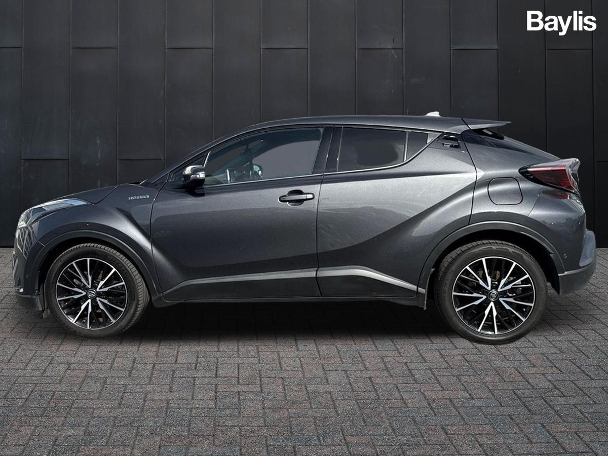 Used Toyota C-HR 2018 for sale - 76452202: Photo 8