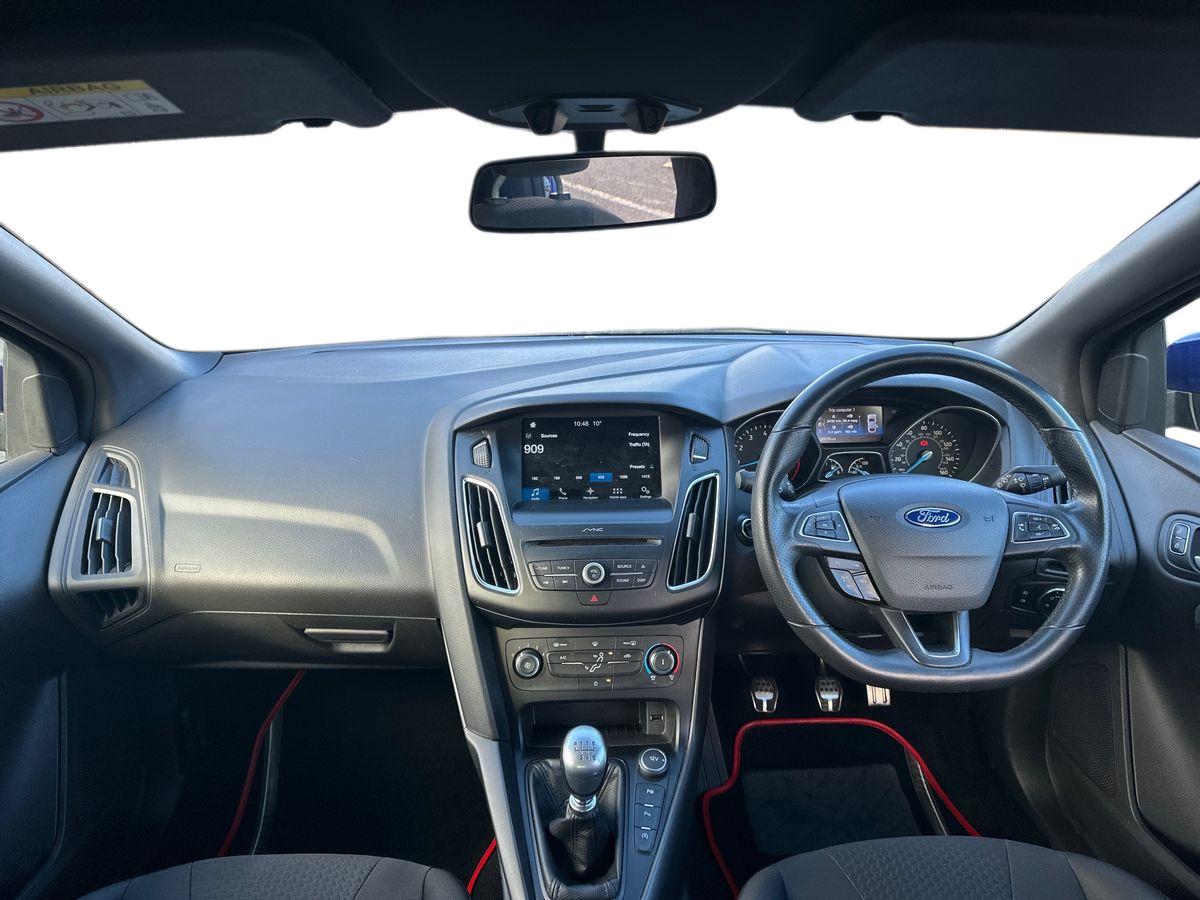 Used Ford Focus 2017 for sale - 76373001: Photo 13