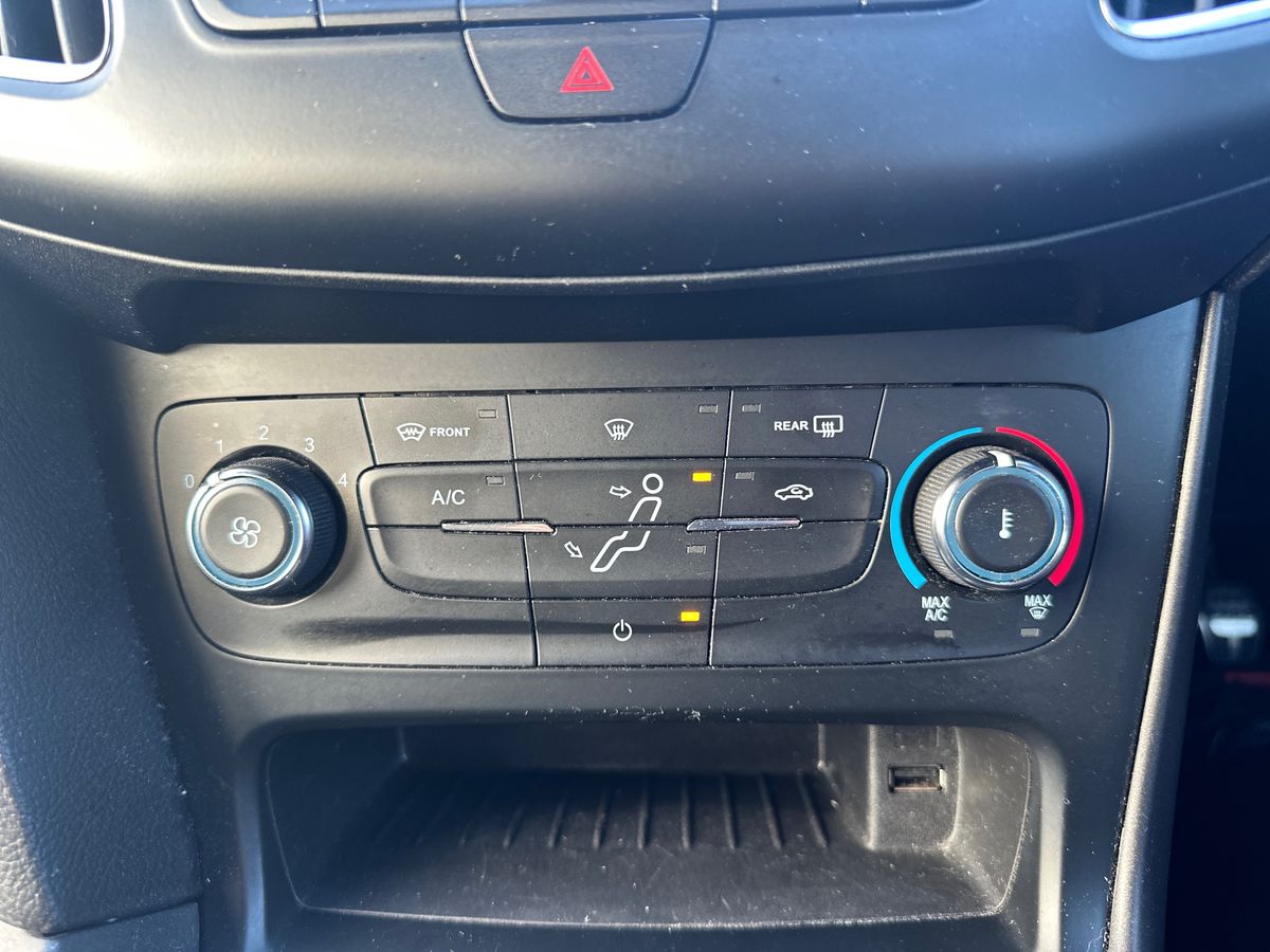 Used Ford Focus 2017 for sale - 76373001: Photo 16