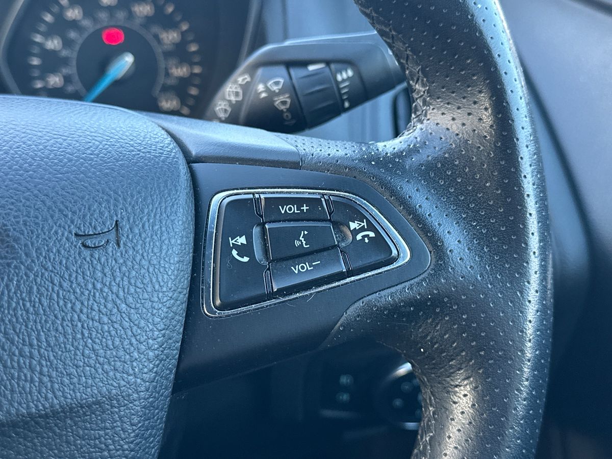 Used Ford Focus 2017 for sale - 76373001: Photo 23