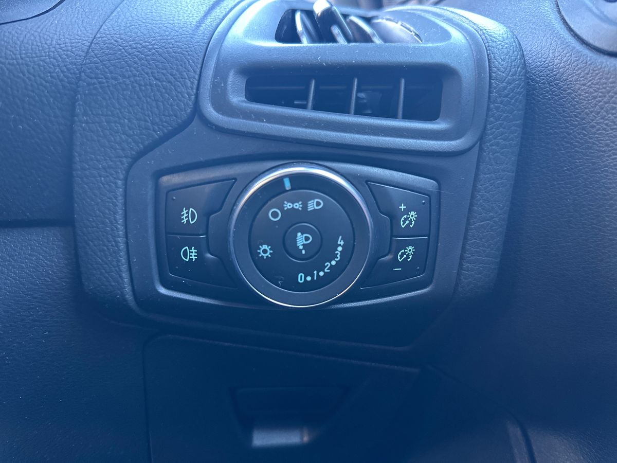 Used Ford Focus 2017 for sale - 76373001: Photo 28