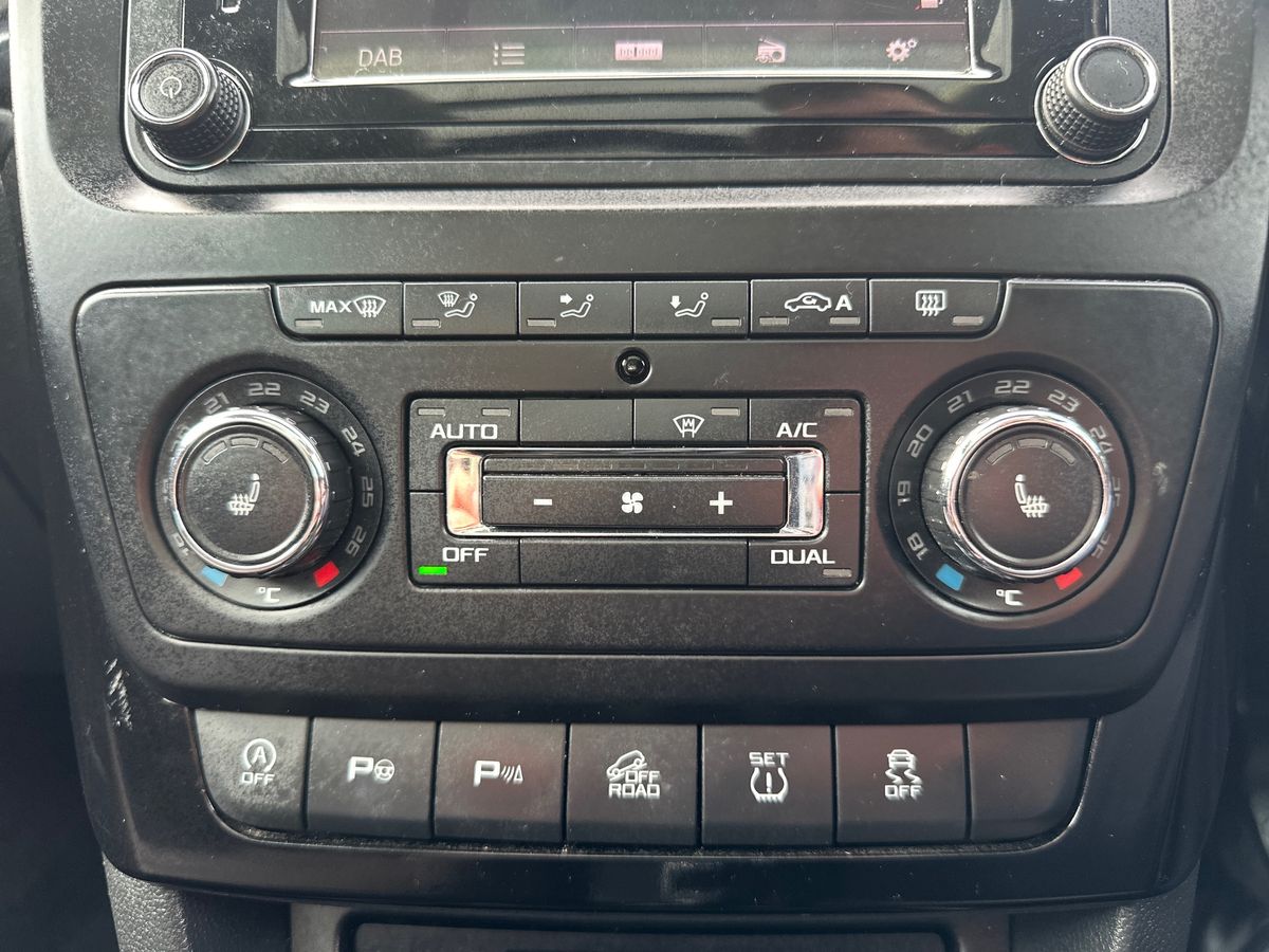 Used Skoda Yeti 2016 for sale - 76870897: Photo 16