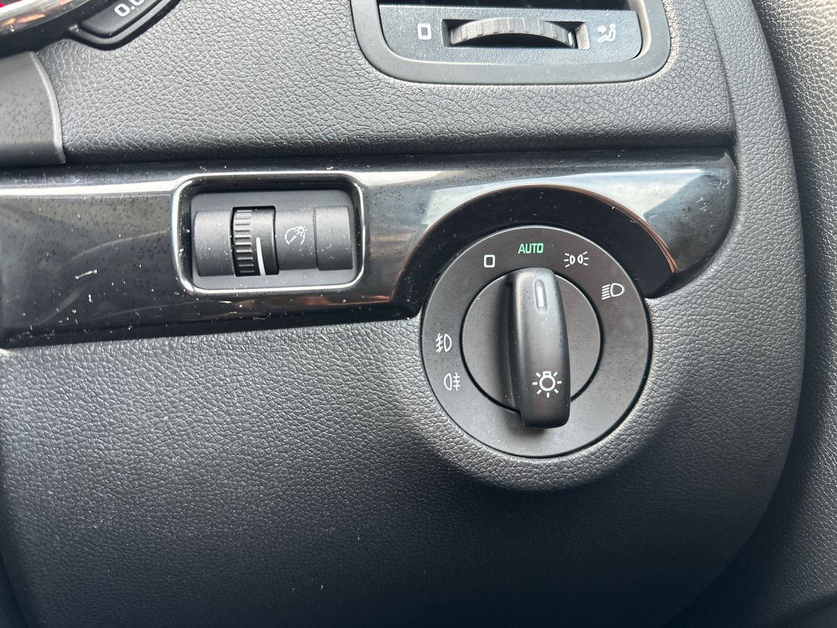 Used Skoda Yeti 2016 for sale - 76870897: Photo 33