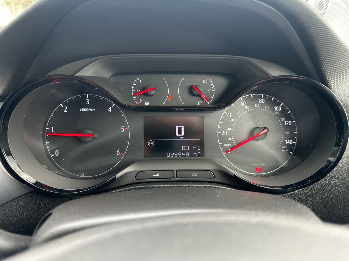 Used Vauxhall Crossland X 2018 for sale - 76731475: Photo 21