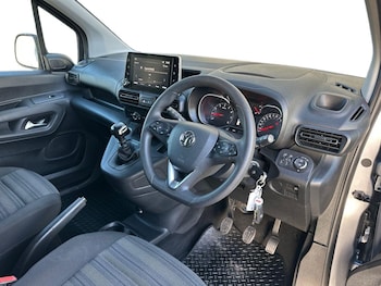 Used Vauxhall Combo Life 2019 for sale - 76079114: Photo