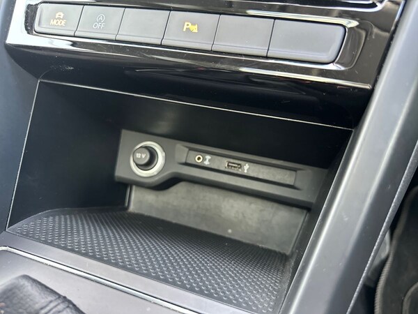 Used Volkswagen Touran 2018 for sale - 75591077: Photo 36