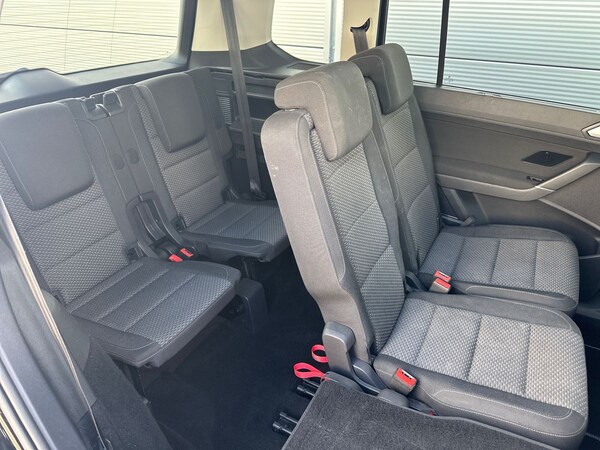 Used Volkswagen Touran 2018 for sale - 75591077: Photo 40