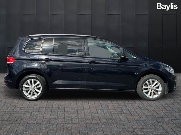 Used Volkswagen Touran 2018 for sale - 75591077: Photo 5