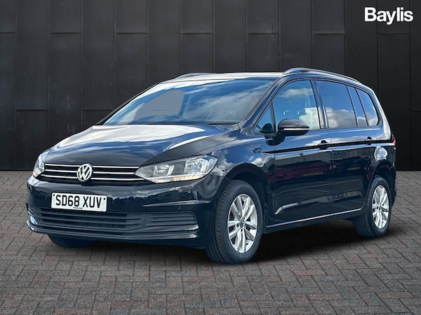 Used Volkswagen Touran 2018 for sale - 75591077: Photo 9