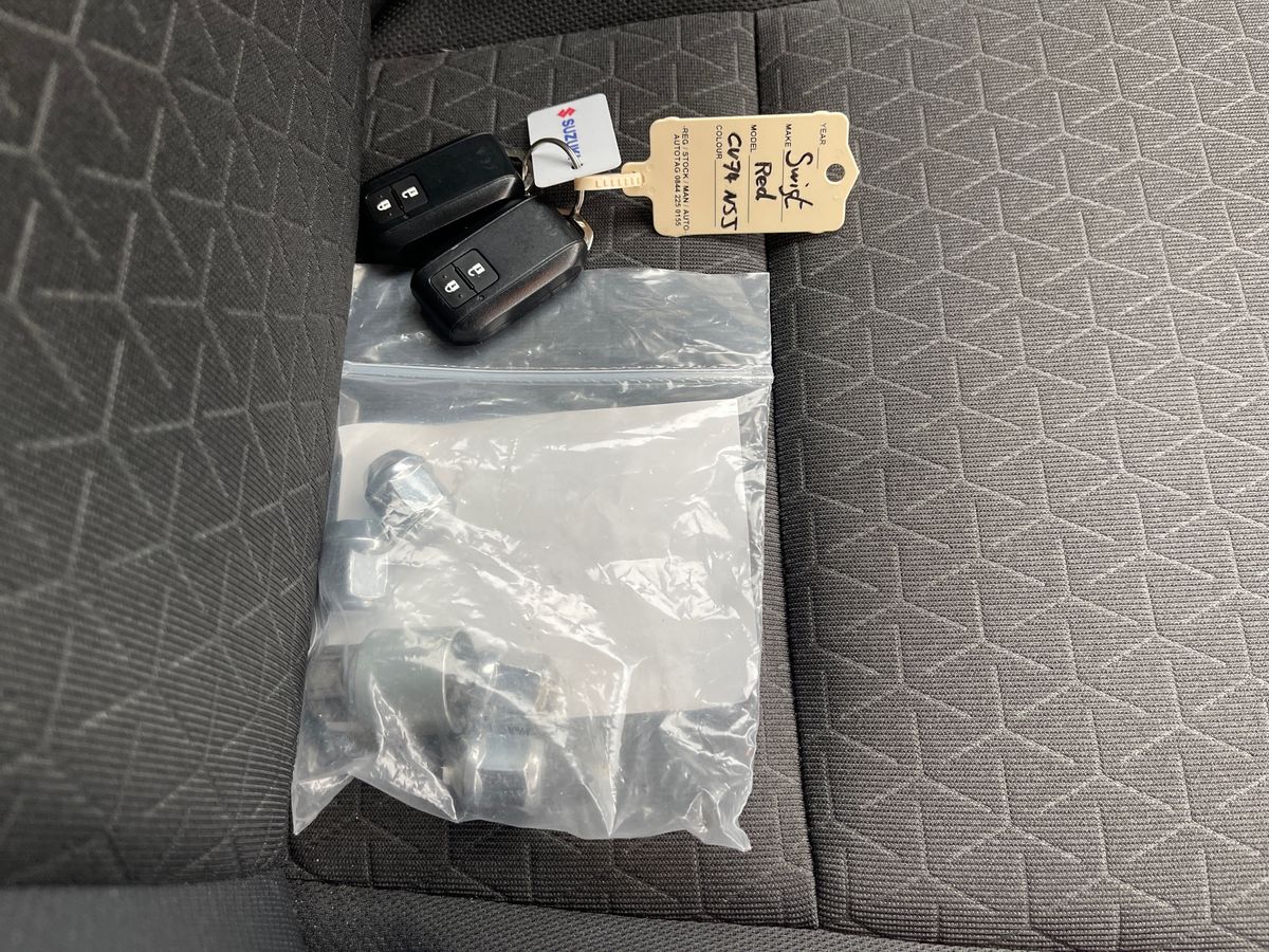 Used Suzuki Swift 2024 for sale - 76869996: Photo 41