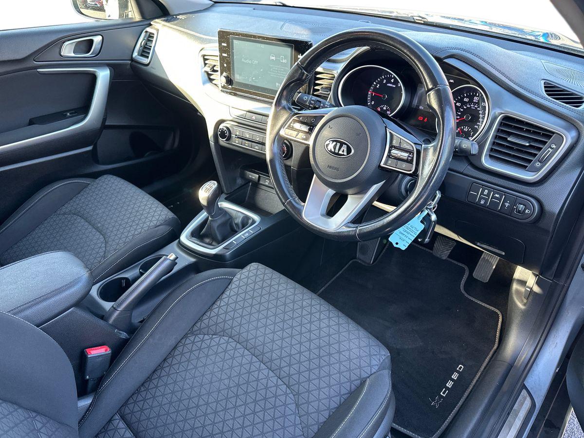 Used Kia XCeed 2020 for sale - 76722232: Photo 3