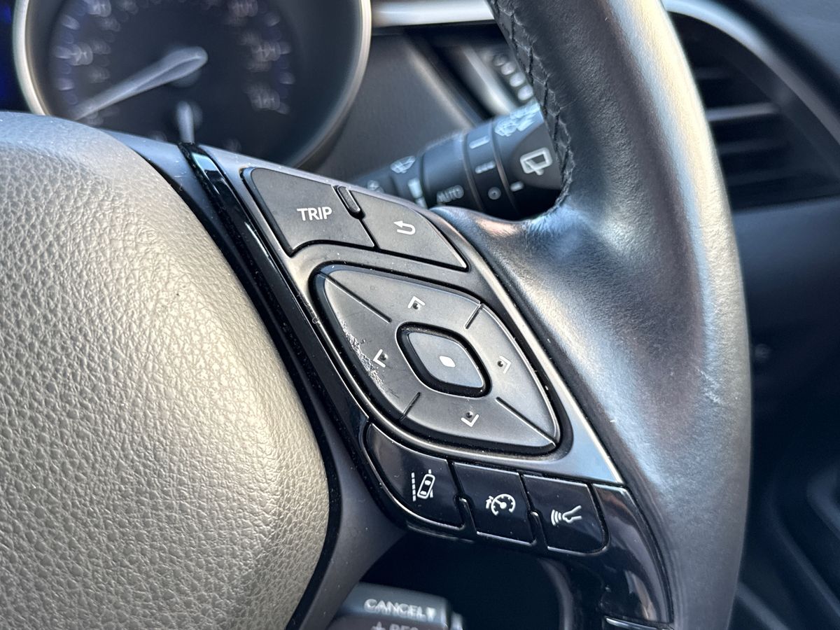 Used Toyota C-HR 2018 for sale - 76869096: Photo 23