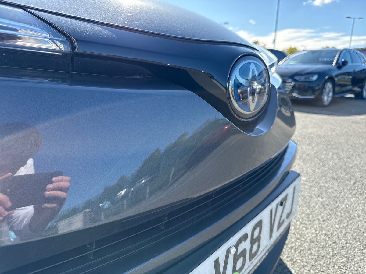 Used Toyota C-HR 2018 for sale - 76869096: Photo 28