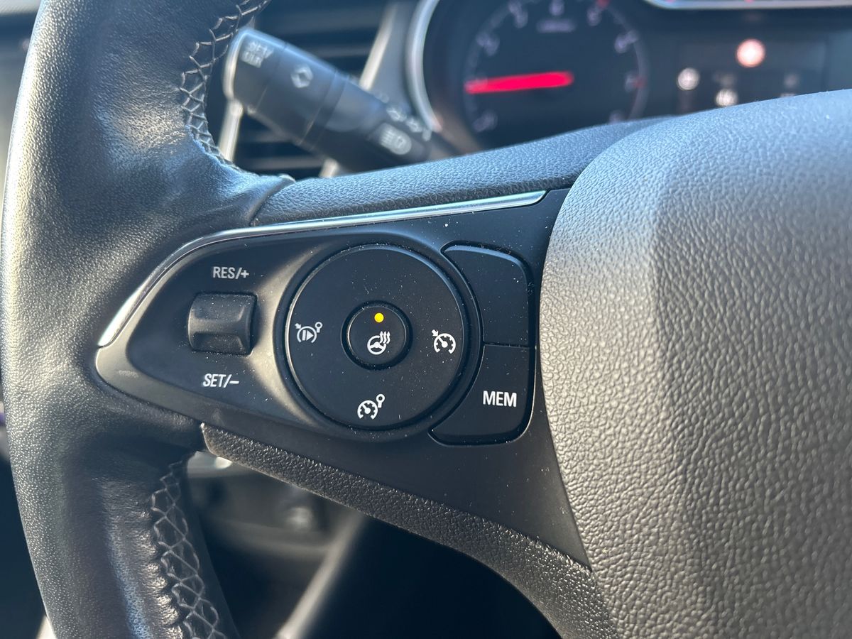 Used Vauxhall Crossland 2022 for sale - 76873947: Photo 22