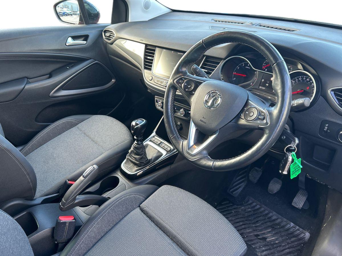 Used Vauxhall Crossland 2022 for sale - 76873947: Photo 3