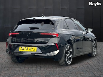 Used Vauxhall Astra 2024 for sale - 76161338: Photo 2