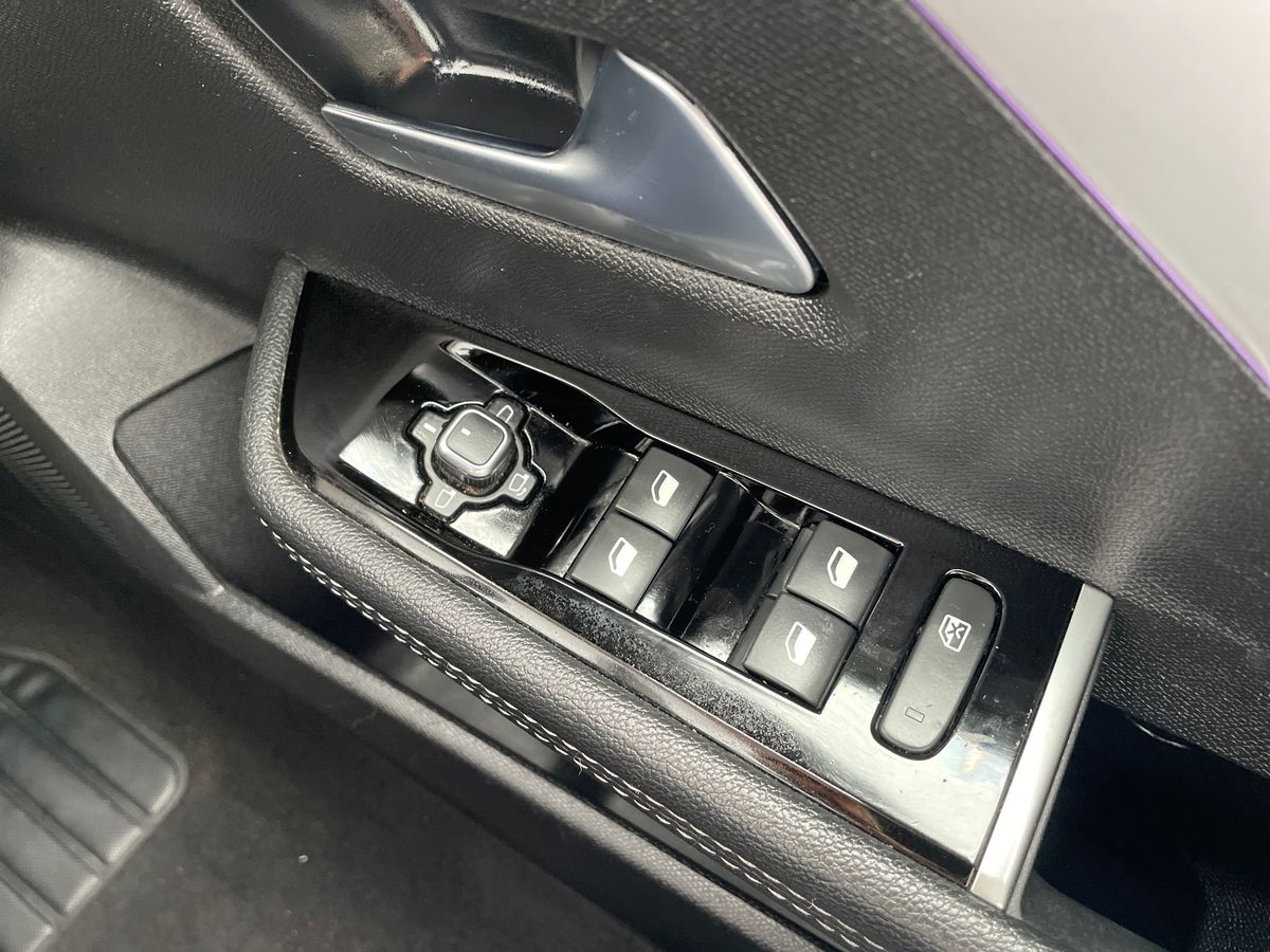 Used Vauxhall Astra 2023 for sale - 76870626: Photo 17