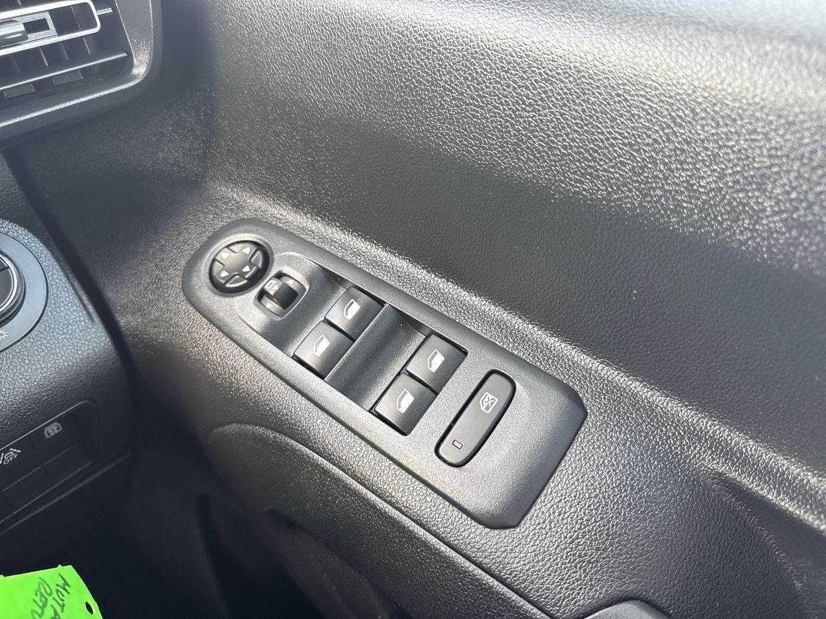 Used Vauxhall Combo Life 2022 for sale - 76452331: Photo 17