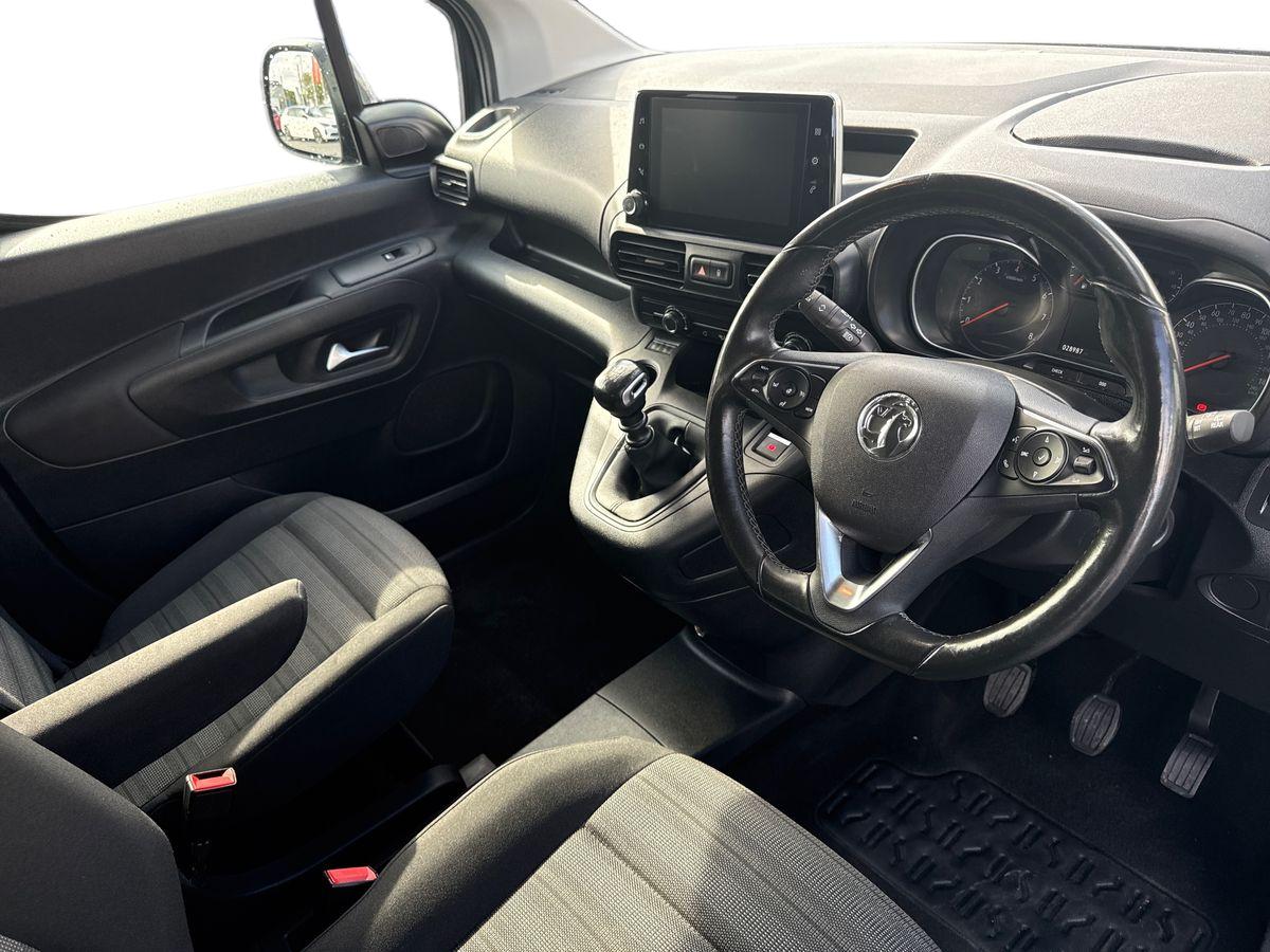 Used Vauxhall Combo Life 2022 for sale - 76452331: Photo 3
