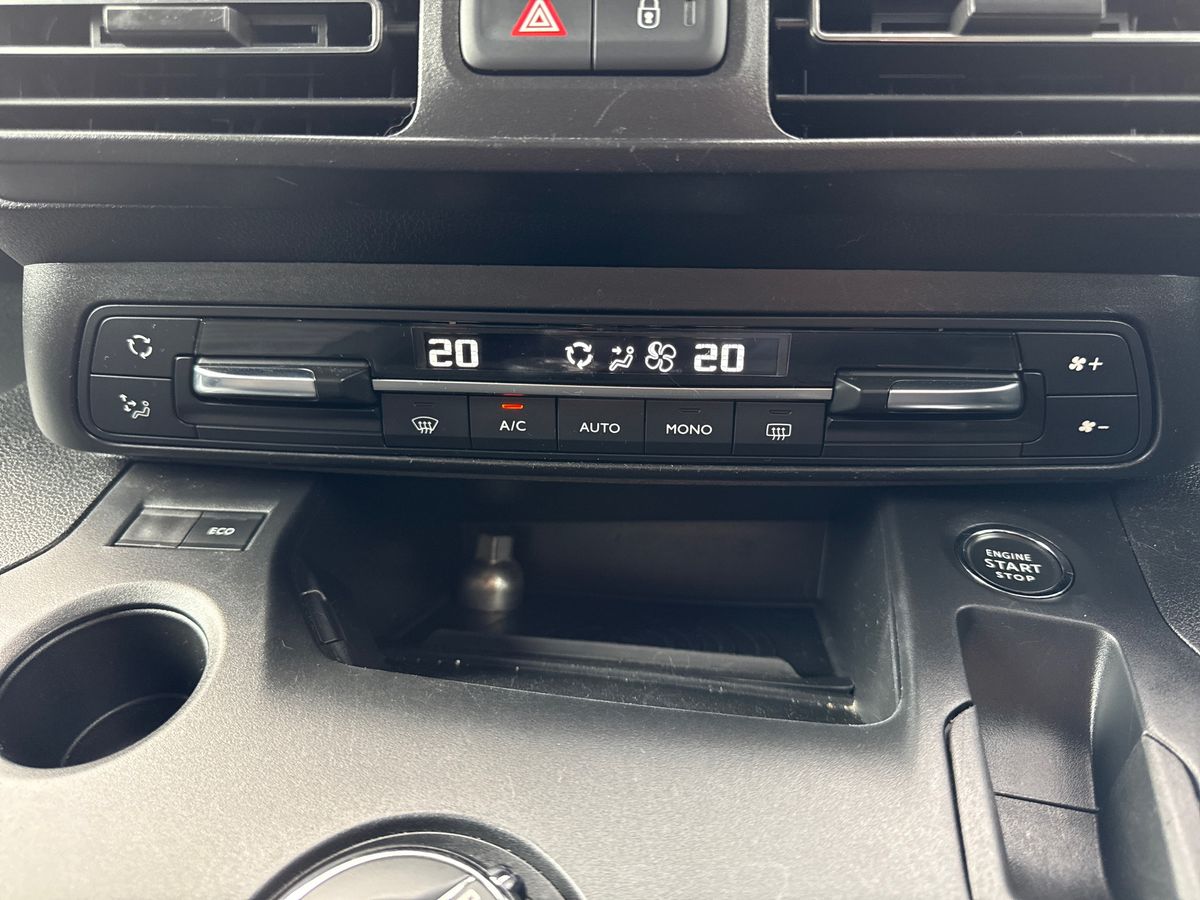 Used Vauxhall Combo Life 2020 for sale - 76868685: Photo 16