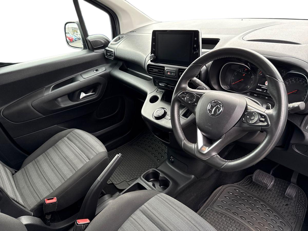 Used Vauxhall Combo Life 2020 for sale - 76868685: Photo 3
