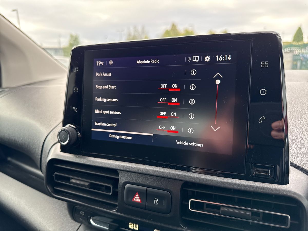 Used Vauxhall Combo Life 2020 for sale - 76868685: Photo 39