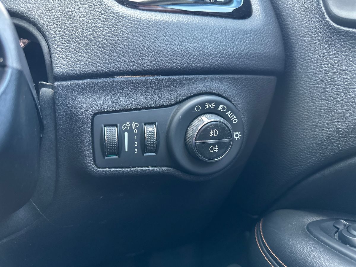 Used Jeep Compass 2019 for sale - 77526124: Photo 28