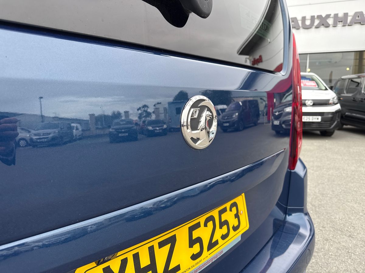 Used Vauxhall Combo Life 2020 for sale - 76098002: Photo 31