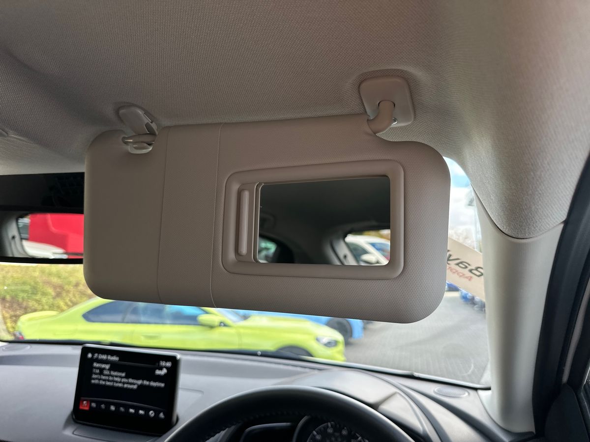 Used Mazda Mazda2 2023 for sale - 76870157: Photo 33