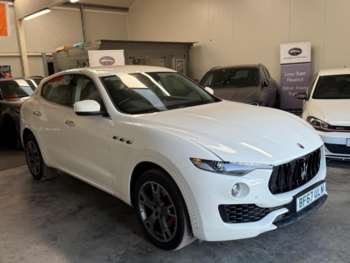 Used Maserati Levante 2017 for sale - 74918036: Photo