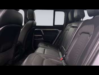Used Land Rover Defender 110 2022 for sale - 74851013: Photo