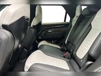 Used Land Rover Range Rover Sport 2024 for sale - 75551773: Photo