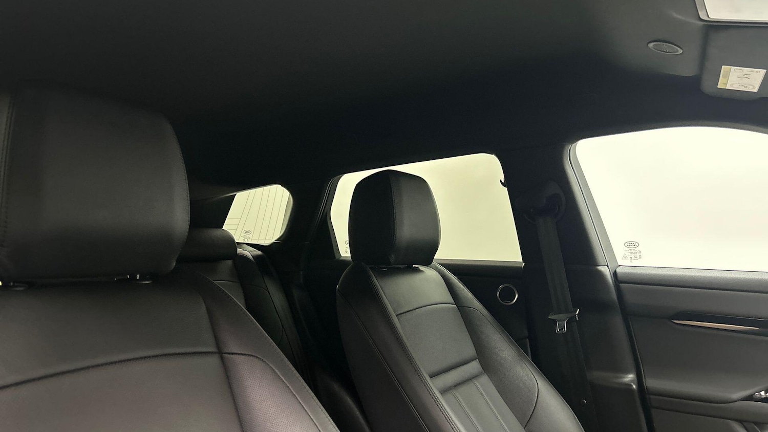 Used Land Rover Range Rover Evoque 2024 for sale - 76152117: Photo 21