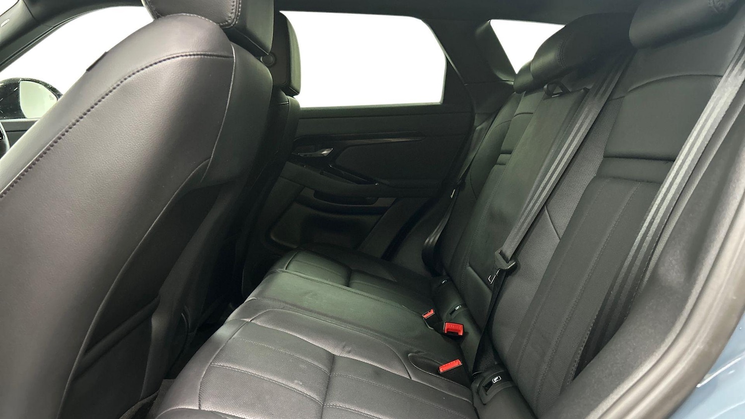 Used Land Rover Range Rover Evoque 2024 for sale - 76152117: Photo 4