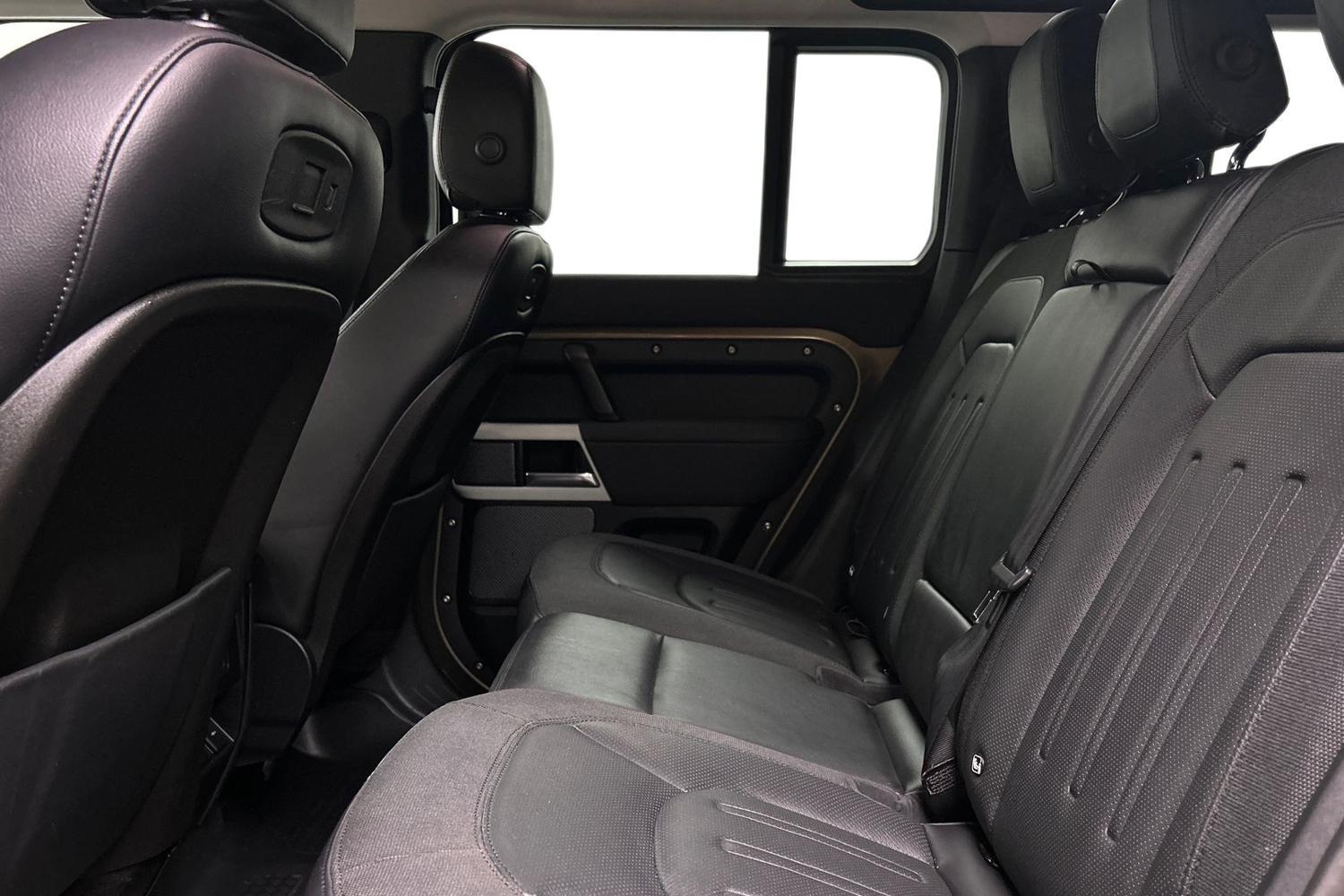 Used Land Rover Defender 110 2020 for sale - 76059837: Photo 4