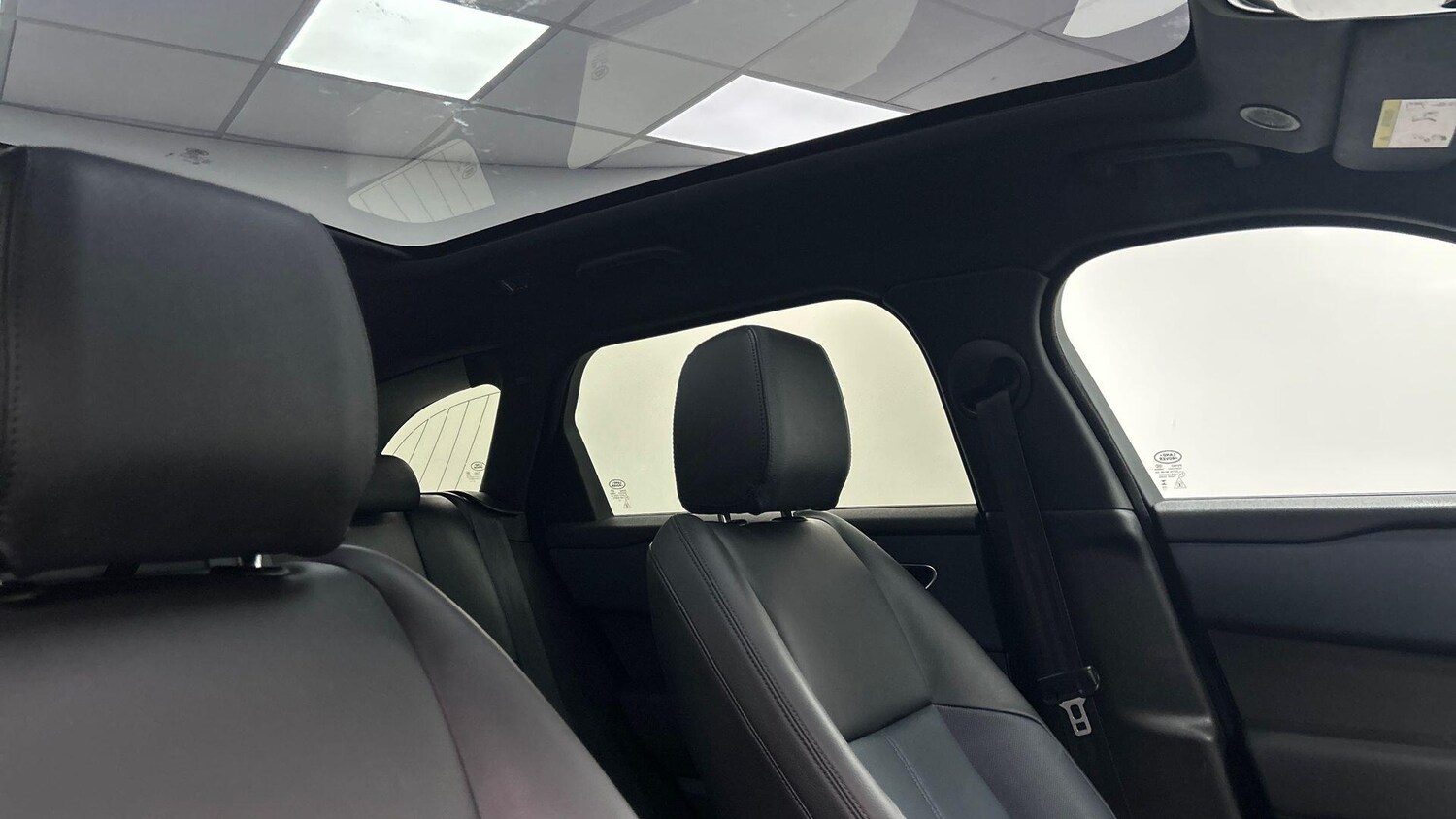 Used Land Rover Range Rover Velar 2023 for sale - 76084829: Photo 21