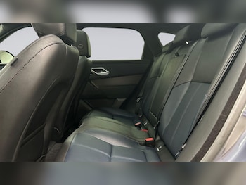 Used Land Rover Range Rover Velar 2023 for sale - 76084829: Photo 4